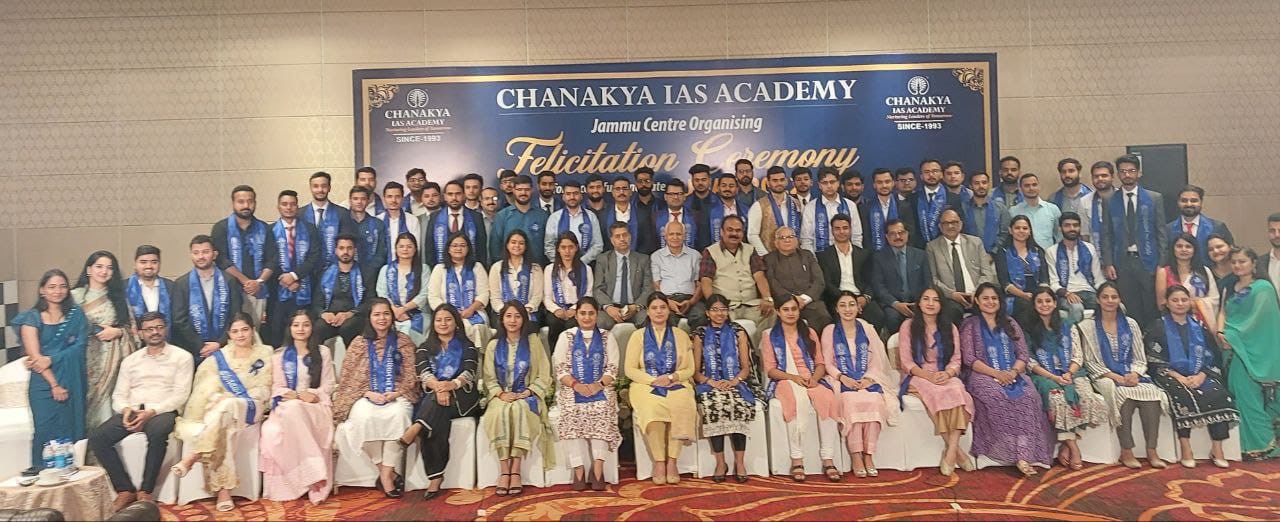 B R Sharma(Chief Election Commissioner)Felicitates JKAS Candidates of Chanakya IAS Academy Jammu centre B R Sharma(Chief Election Commissioner)Felicitates JKAS Candidates of Chanakya IAS Academy Jammu centre
