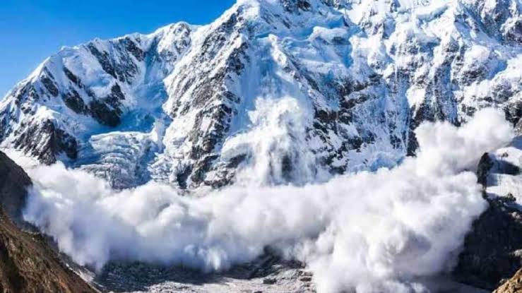 Low level avalanche warning above 2800 metres issued in Kupwara