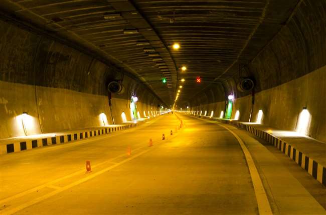 Nowshera traders, civil society members demand for T-junction with tunnel