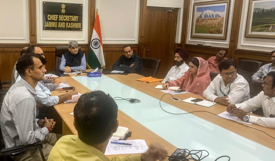 Chief Secretary reviews availability, distribution of petroleum products in far-flung areas of J&K Chief Secretary reviews availability, distribution of petroleum products in far-flung areas of J&K