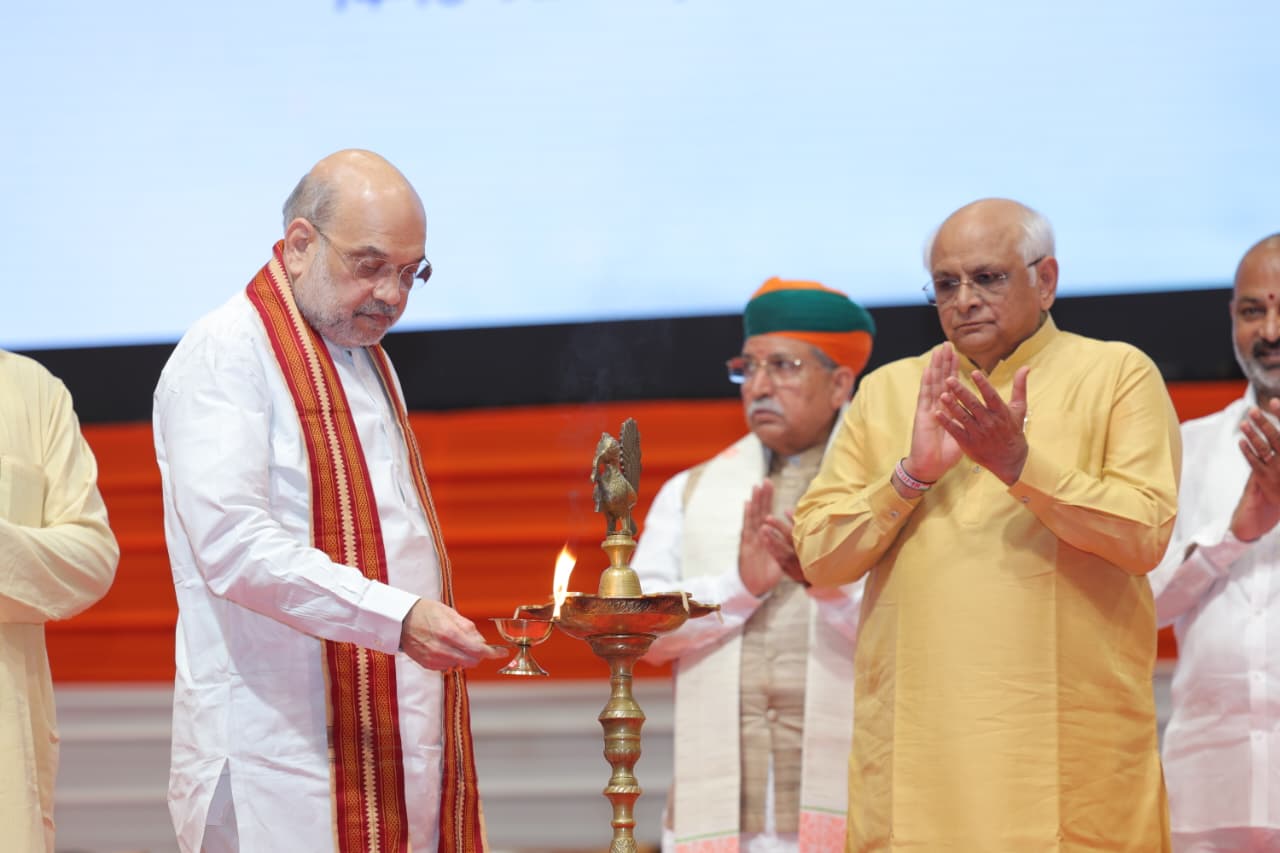 Union Home Minister and Minister of Cooperation Shri Amit Shah attends the Fifth Akhil Bhartiya Rajbhasha Sammelan held in Gandhinagar (Gujarat) as the Chief Guest on the occasion of Hindi Diwas 2025 Union Home Minister and Minister of Cooperation Shri Amit Shah attends the Fifth Akhil Bhartiya Rajbhasha Sammelan held in Gandhinagar (Gujarat) as the Chief Guest on the occasion of Hindi Diwas 2025