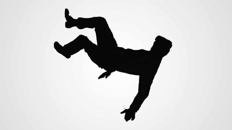 Man dies after falling from walnut tree in Kupwara village Man dies after falling from walnut tree in Kupwara village