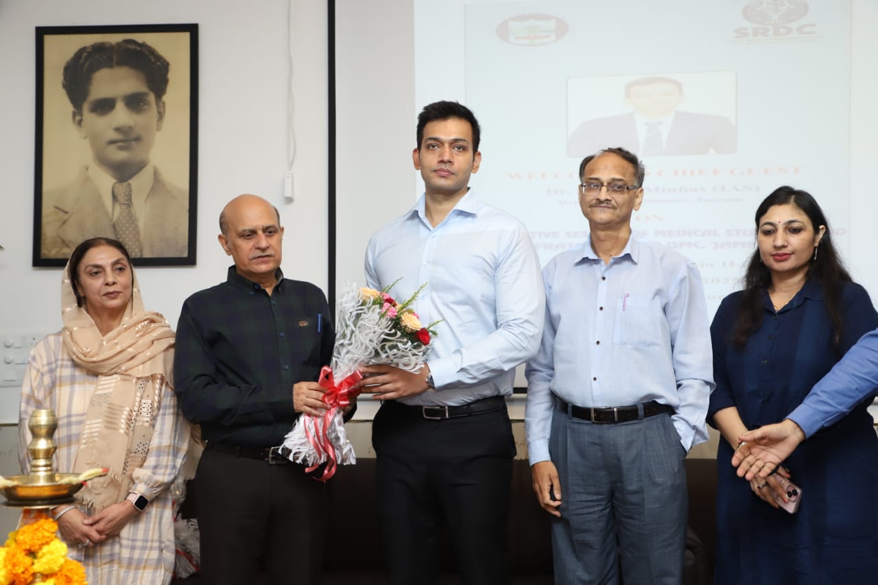 SRDC, GMC Jammu organisined an interactive session for Medical Students and Fraternity of the Institution with Dr Rakesh Minhas (IAS), Deputy Commissioner Jammu to discuss various medical administrative issues