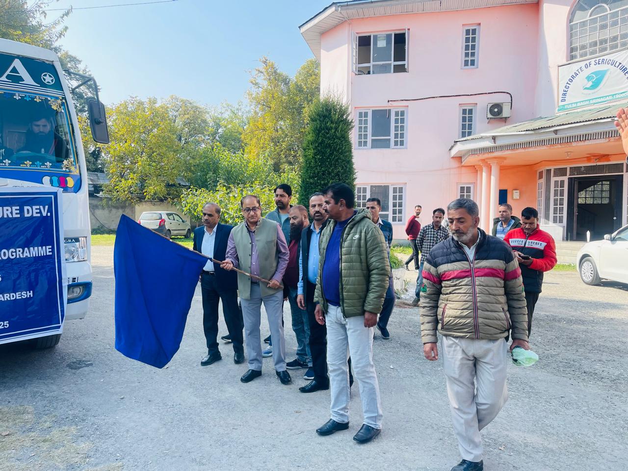 Director Sericulture Flags off Silkworm Rearers to Himachal Pradesh under Inter-State Farmers Training programme Director Sericulture Flags off Silkworm Rearers to Himachal Pradesh under Inter-State Farmers Training programme