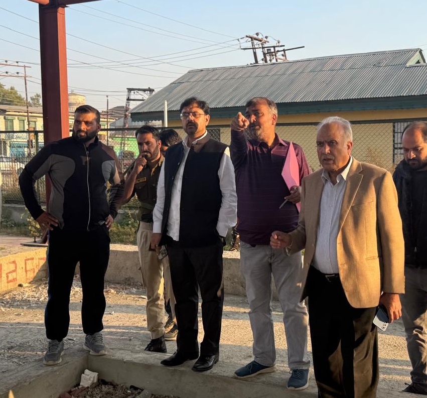 Satish Sharma visits Pampore, takes first-hand assessment of facilities available at key sports grounds Satish Sharma visits Pampore, takes first-hand assessment of facilities available at key sports grounds