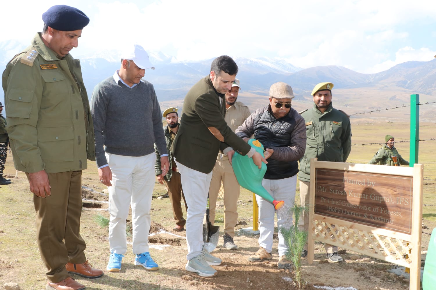 PCCF reviews Developmental Works at Tosamaidan in Pir Panjal Forest Division PCCF reviews Developmental Works at Tosamaidan in Pir Panjal Forest Division