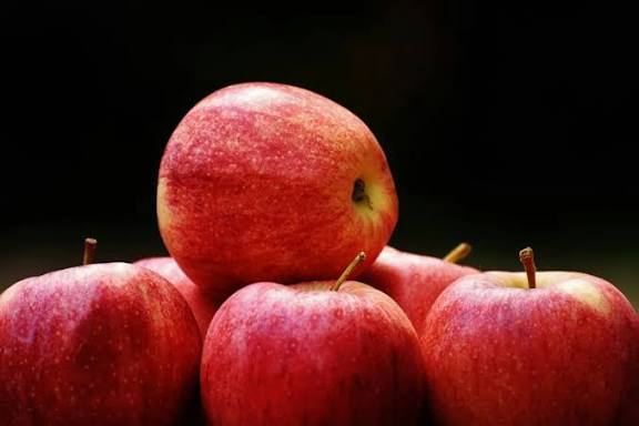 Apple Demand Picks Up After Month-Long Slump; Prices Rise by 30% Apple Demand Picks Up After Month-Long Slump; Prices Rise by 30%