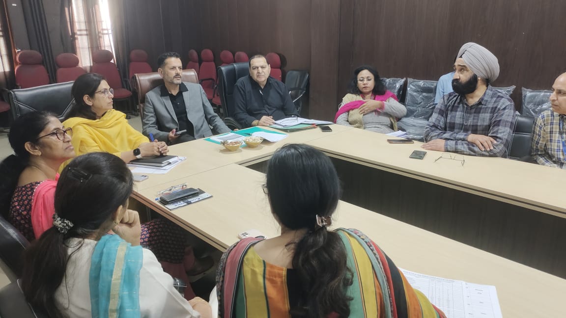 DHSJ reviews healthcare services in District Samba DHSJ reviews healthcare services in District Samba