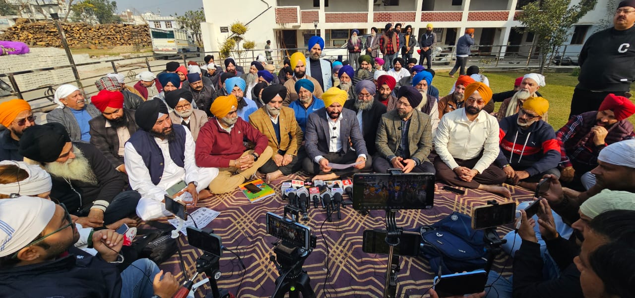 All Jammu Kashmir Sikh Coordination Committee organising Safer E -Shadhat Vishesh Smagam at Digiana Ashram