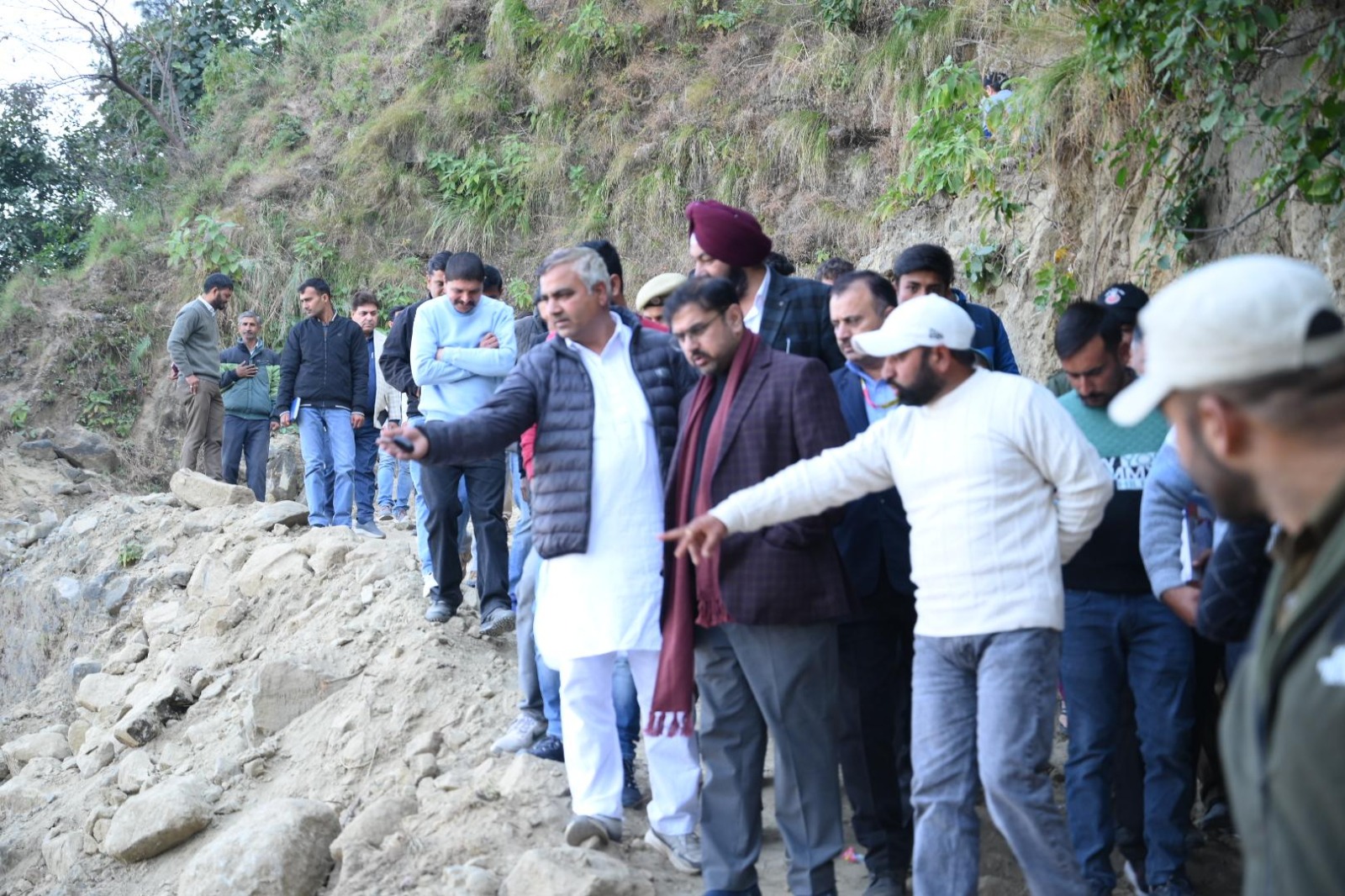 Satish Sharma lays foundation stone for bridge linking Reasi with Jammu