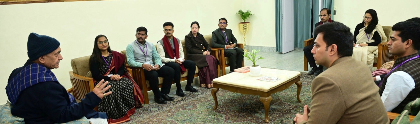 Lieutenant Governor interacts with IAS Officer Trainees of 2025 Batch