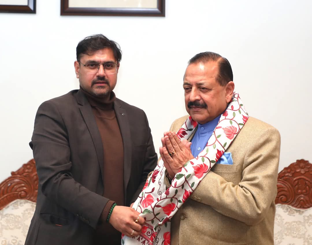 Satish Sharma meets Union Minister Dr. Jitendra Singh; Pushes for enhanced infrastructure, sports, transport, human resource development in J&K