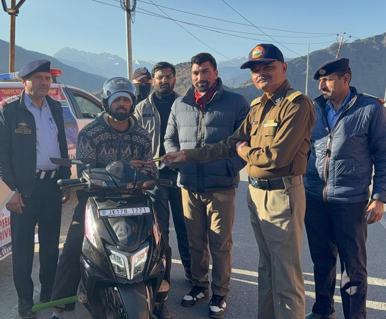 MVD, Traffic Police, GREF join hands to encourage safe driving practices in Kishtwar