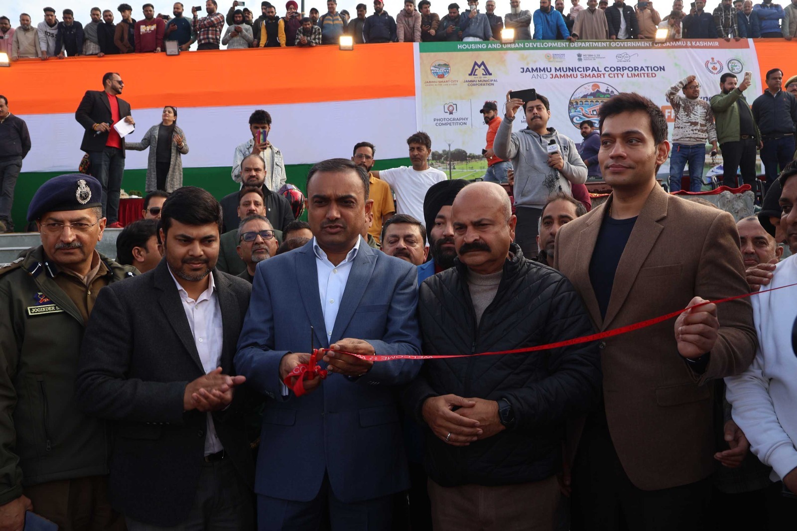 MLA Jammu East, Div Com inaugurate Tawi boating Festival