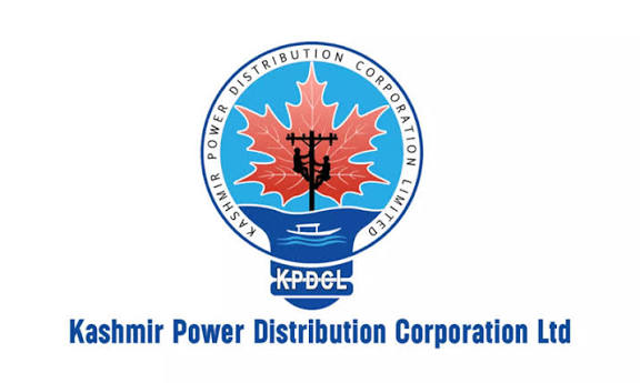 Over 45% Power Restored After Gusty Winds Damage Lines and Poles in Qazigund: AEE KPDCL