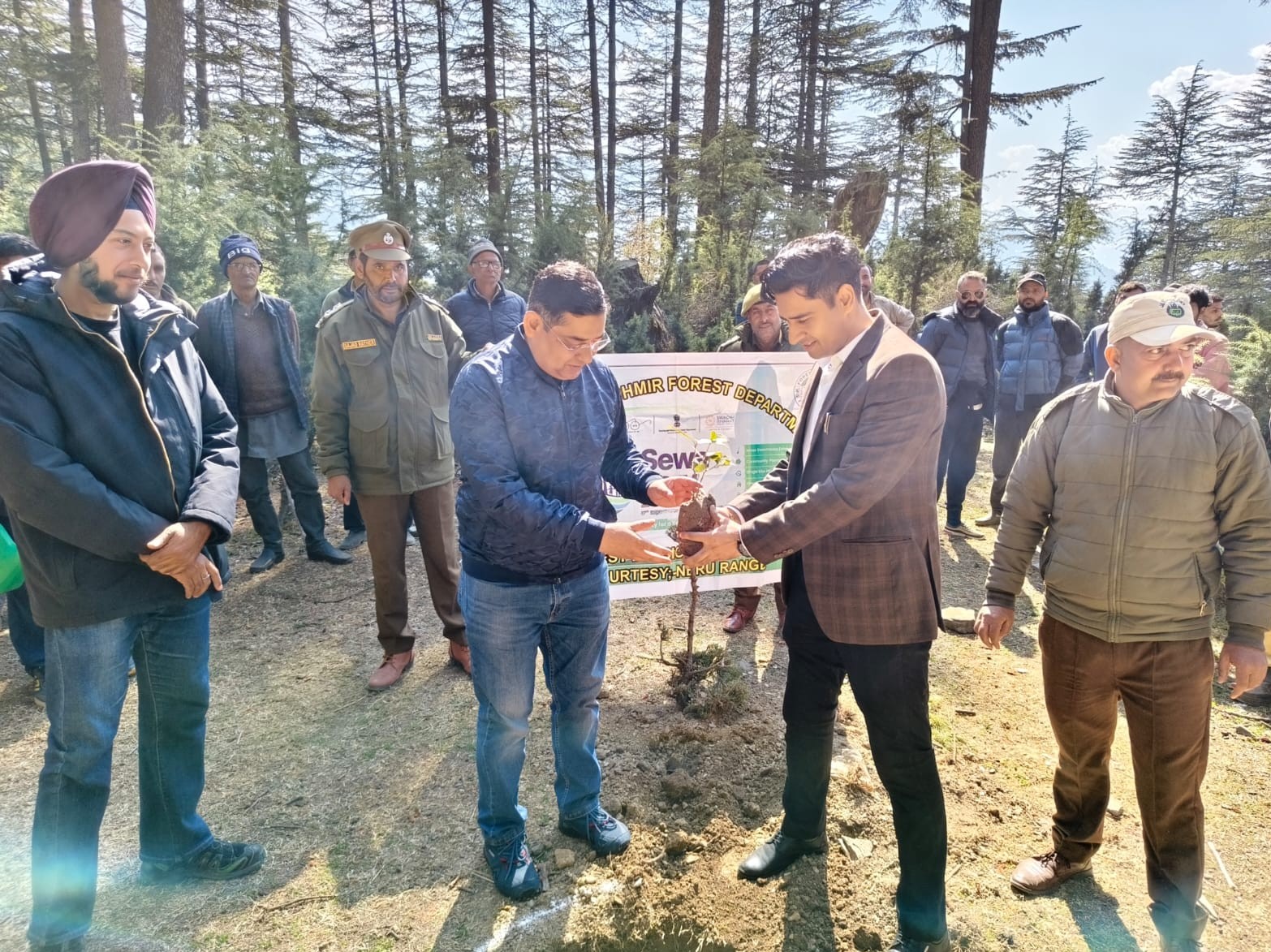 ADC Bhaderwah leads plantation drive at Village DomandaBHADERWAH