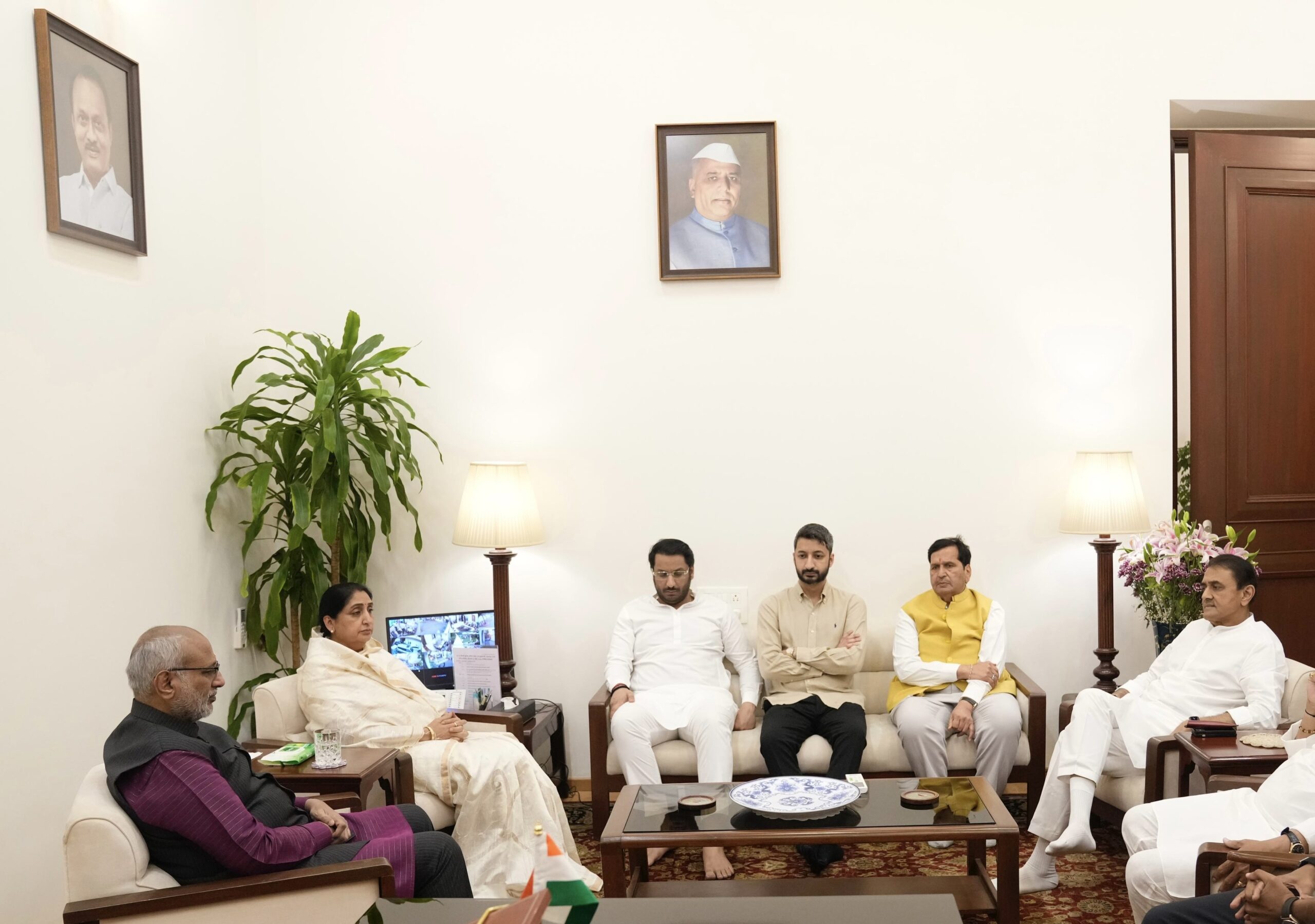 Vice President C. P. Radhakrishnan today visited the residence of Sunetra Pawar, Deputy Chief Minister of Maharashtra, in Mumbai and paid tributes to late Ajit Pawar, former Deputy Chief Minister of Maharashtra.