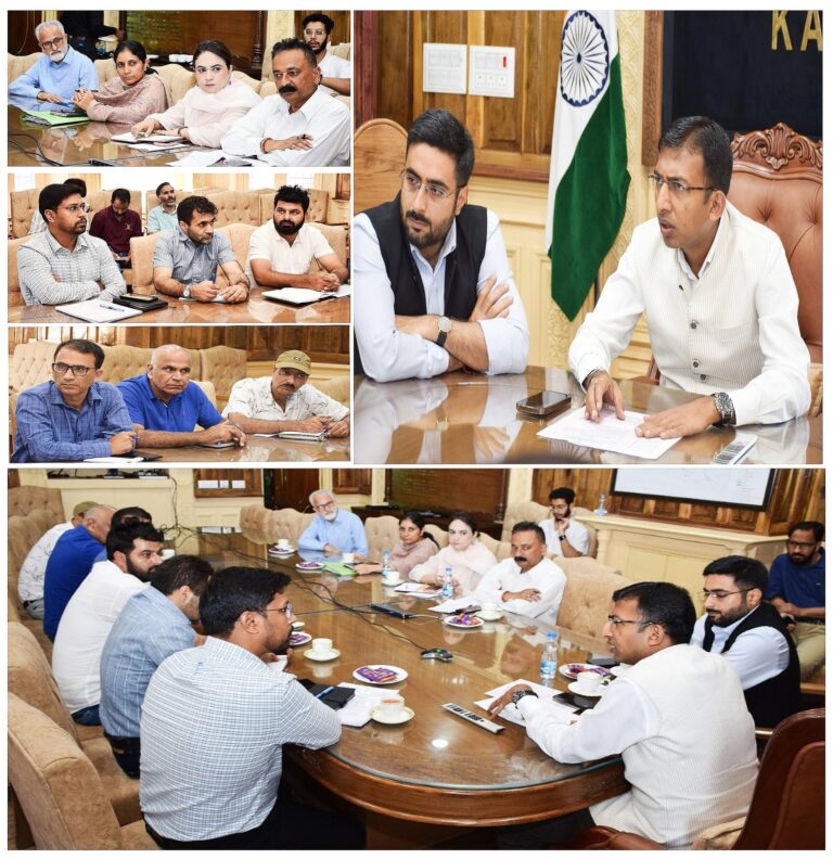 In pursuance to directions of Chief Secretary J&K, Divisional Commissioner Kashmir, Anshul Garg, today chaired a meeting to address the potable water supply issues at Budgam and Nowgam Railway Stations