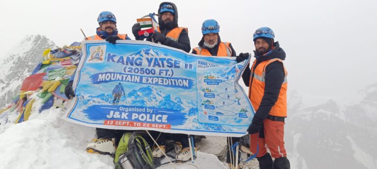 J&K Police Mountaineering Expedition Team successfully scaled Mount Kang Yatse II at 20,500 ft, showcasing courage, endurance and teamwork.Sh. Nitish Kumar, IPS, ADG Armed, J&K, congratulated the MRT team on this remarkable achievement.