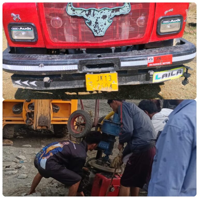 Baramulla Police seized a tipper carrying illegally extracted sand and an extraction motor during night naka checking at Delina. Action under the MMDR Act initiated