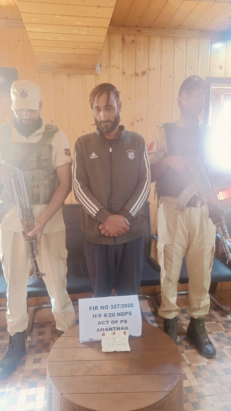 Anantnag Police arrested 2 peddlers in separate incidents: Aamir Yousuf Khan Vicky Gadar R/o Hazratbal with 7.68 gms charas-like substance at Janglatmandi & Tariq Ahmad Khanday R/o Aung with 10 gms charas at Aung Bridge